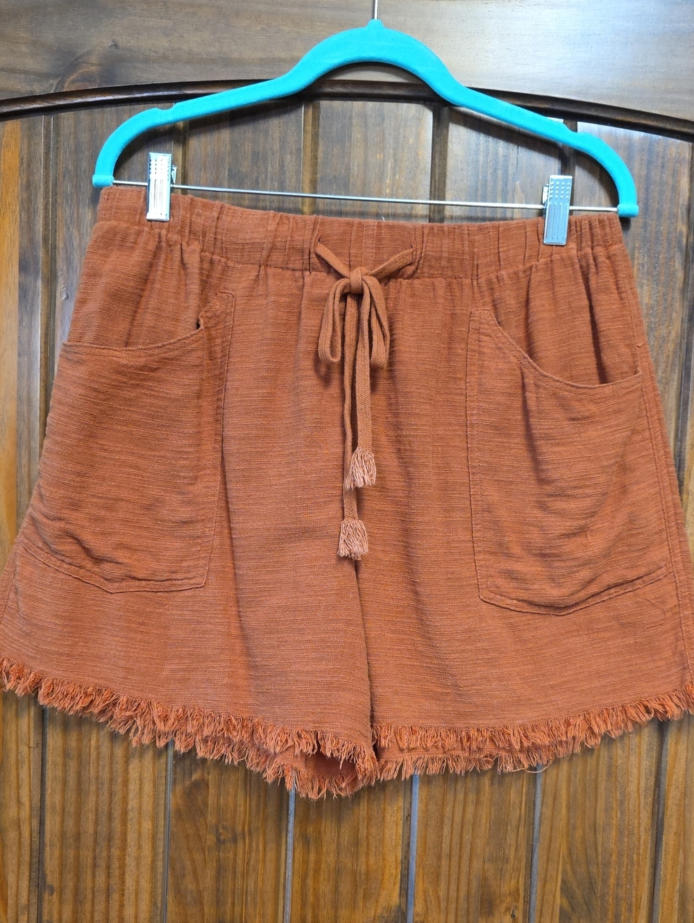 GGO Casual Rust Drawstring Fringe Hem Women's Shorts L